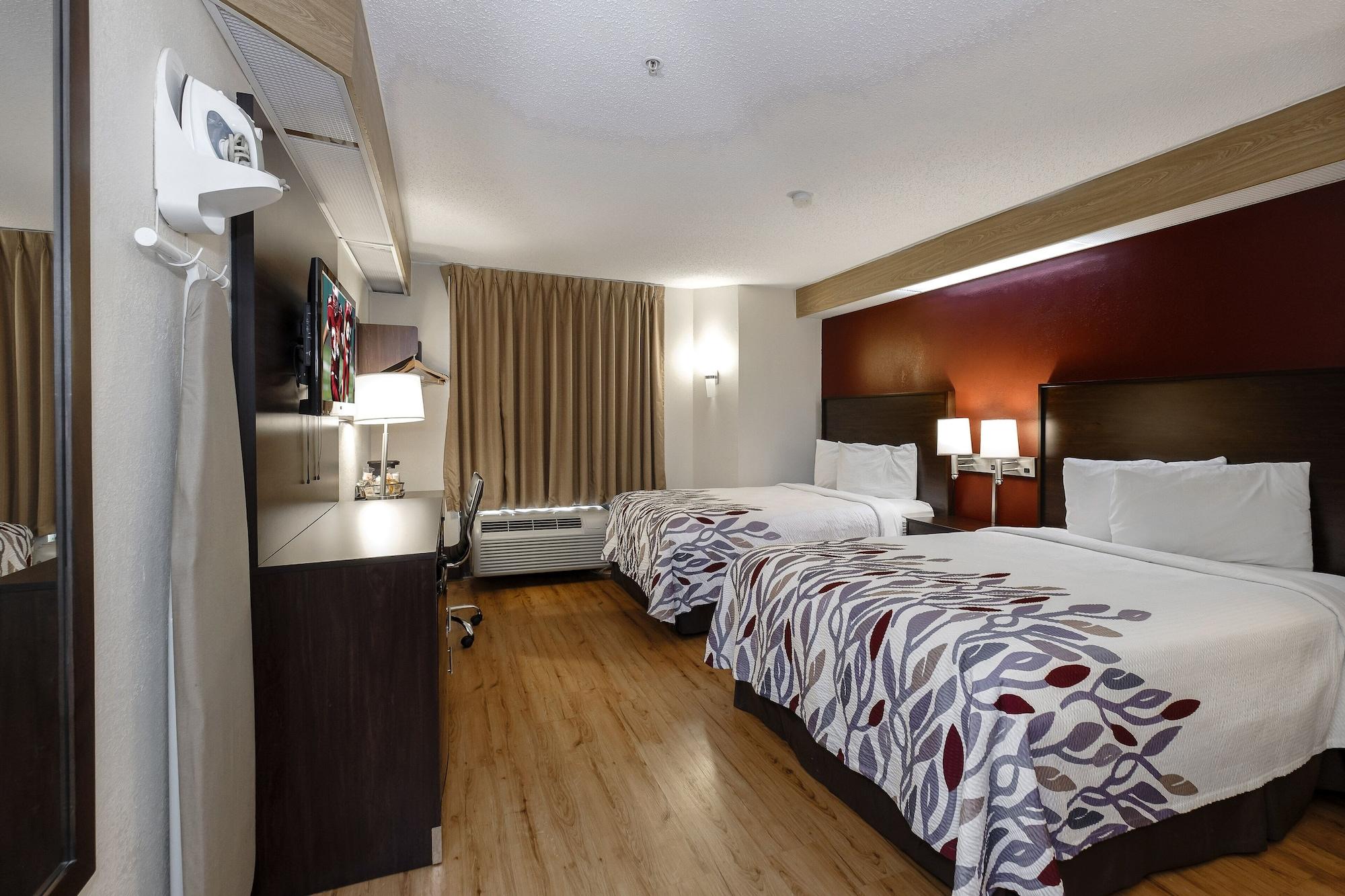 Red Roof Inn Pensacola Fairgrounds Bagian luar foto